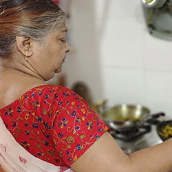 Food Home Delivery Chitralekha Mukherjee in Sibpur 4